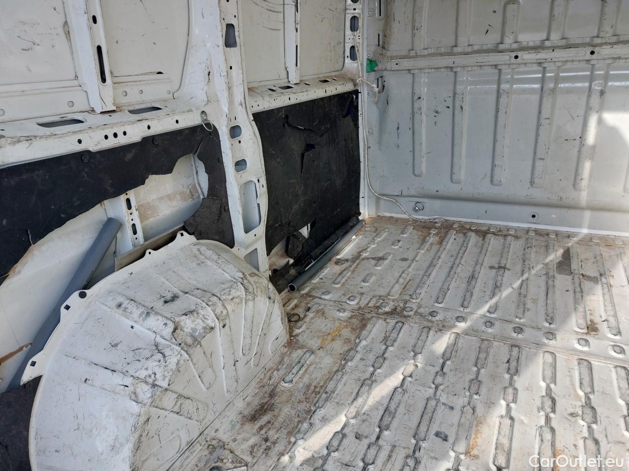  Peugeot  Boxer  Furgón 330 L1H1 Pro BlueHDi 140 Start&Stop HDi #38