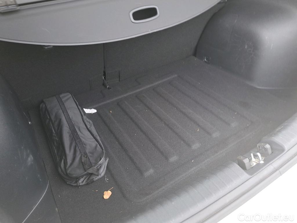  KIA  Niro  Emotion 1.6 105CV AT6 E6d #19