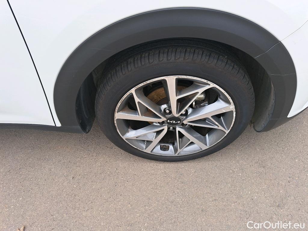  KIA  Niro  Emotion 1.6 105CV AT6 E6d #9