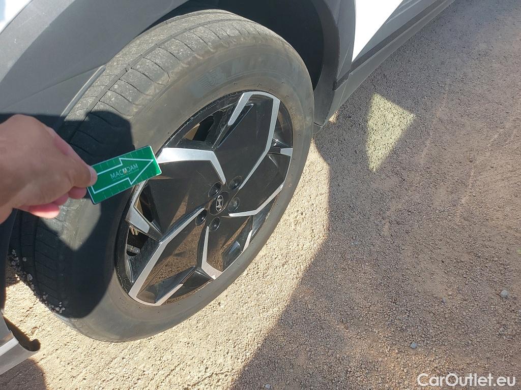  Hyundai   Ioniq HYUNDAI 5 / 2021 / 5P / todoterreno 77KWH 168KW Star RWD  #4