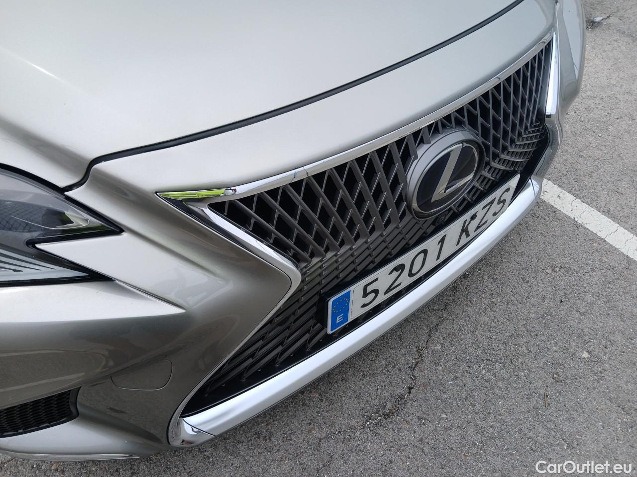  Lexus  LS LEXUS  / 2017 / 4P / sedán 500h Luxury Art Wood #18