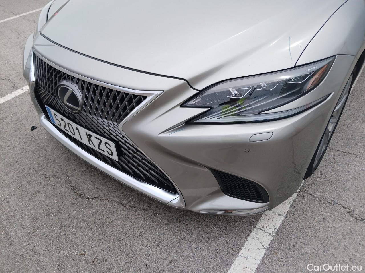  Lexus  LS LEXUS  / 2017 / 4P / sedán 500h Luxury Art Wood #16