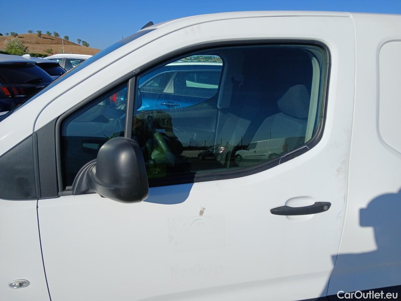  Citroen  Berlingo  Furgón Control M 1.5 BlueHDi 75CV MT5 E6dT #27