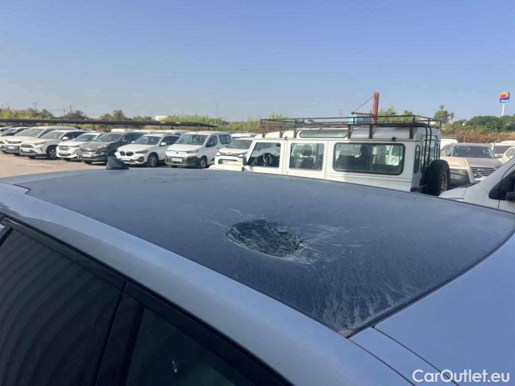  Land Rover  Discovery LAND ROVER  Sport / 2019 / 5P / todoterreno 2.0D TD4 163PS AWD Aut MHEV R-Dynamic S #1