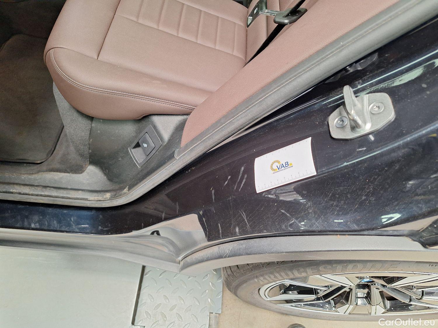  Bmw  iX3 BMW,  '20 BEV, BMW  sDrive35 5d #30