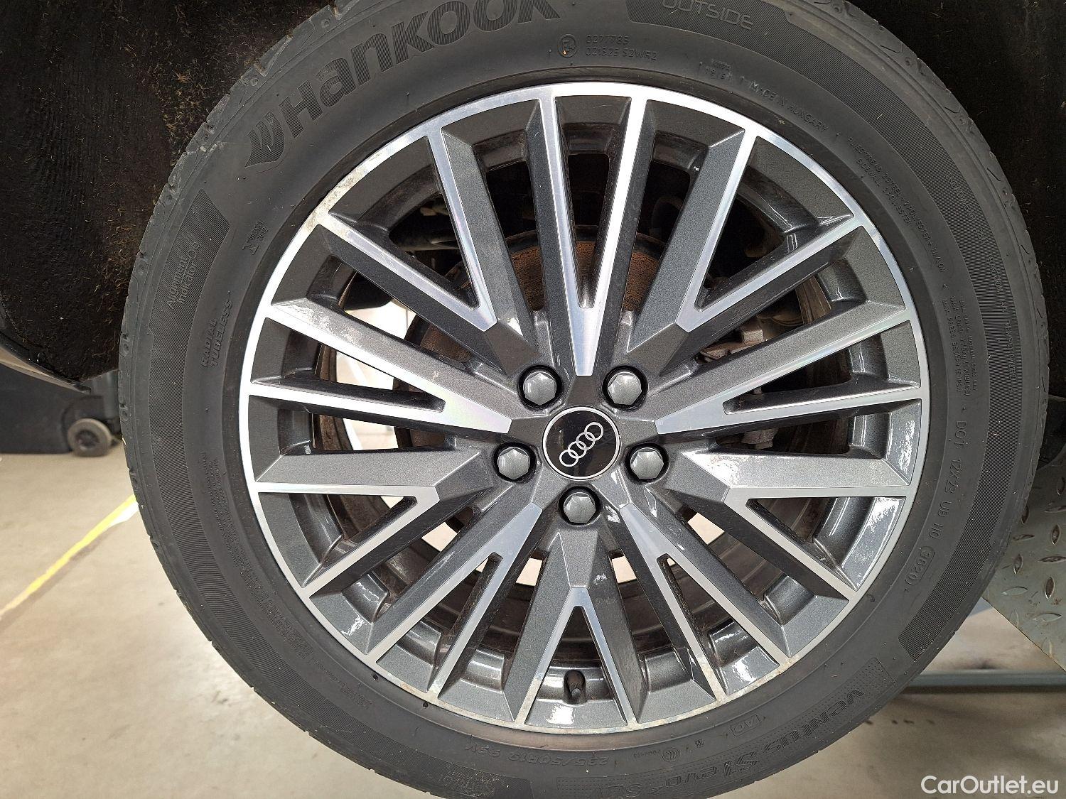  Audi  Q3 Audi,  SB '19, Audi  Sportback 35 TDI S tronic S Line Business  #3