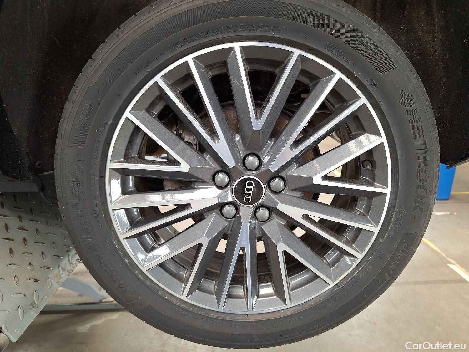  Audi  Q3 Audi,  SB '19, Audi  Sportback 35 TDI S tronic S Line Business  #6