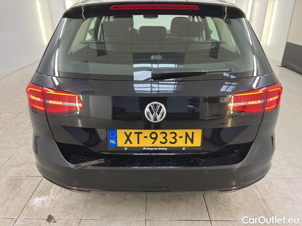  Volkswagen  Passat 1.4 TSI 150pk ACT BMT 7-DSG Comfortline Business #1