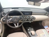  Mercedes  A-Klasse Mercedes-Benz  A 180 d DCT Launch Edition 5d #9