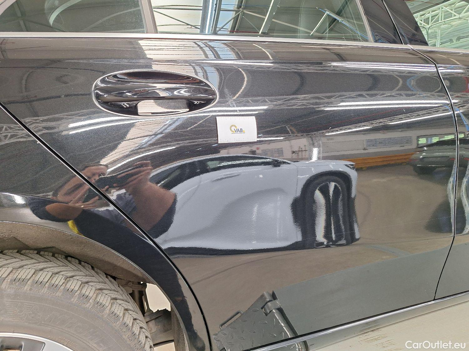  Mercedes  A-Klasse Mercedes, A-Class Berline '18, Mercedes-Benz  Limousine A 180 d DCT Busin #7