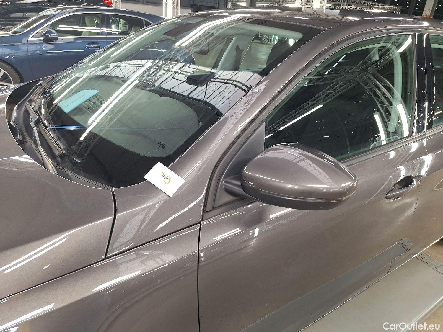  Peugeot  308 Peugeot,  SW FL'17, Peugeot  SW 1.5 BlueHDi 130 S&S EAT8 Active Pac #47