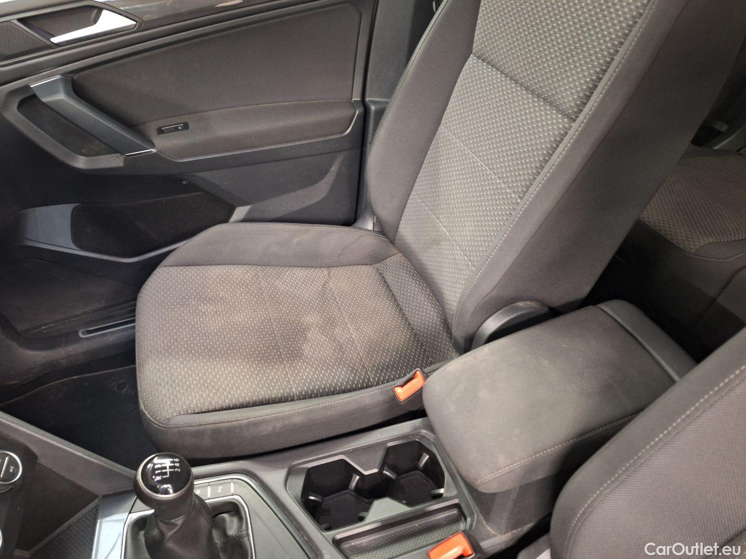  Volkswagen  Tiguan VW,  Allspace '17, Volkswagen  Allspace 2.0 TDI SCR Comfortline 7pl #77
