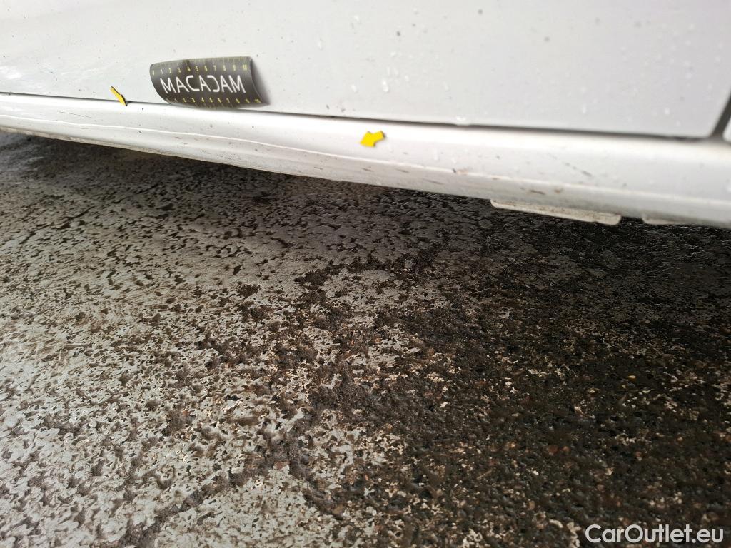  Citroen  Berlingo  Fourgon Club M 1000 1.2 PureTech 130CV BVA8 E6d #11