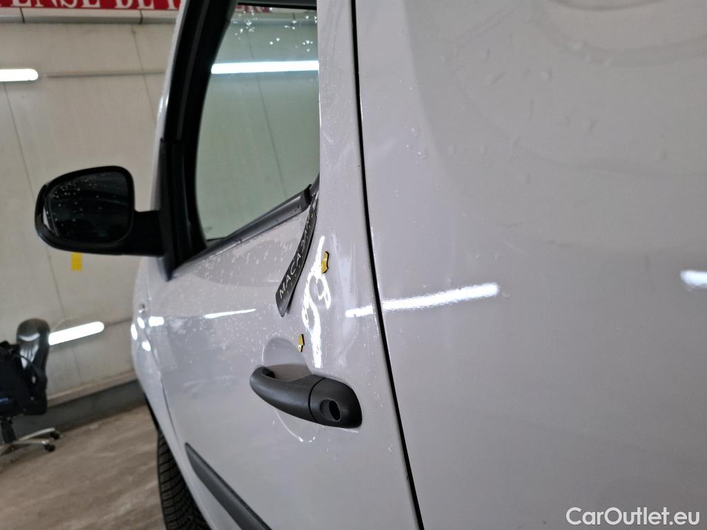  Renault  Kangoo  Express Maxi Extra (Série Spéciale) 1.5 dCi 90CV BVM5 E6 #33