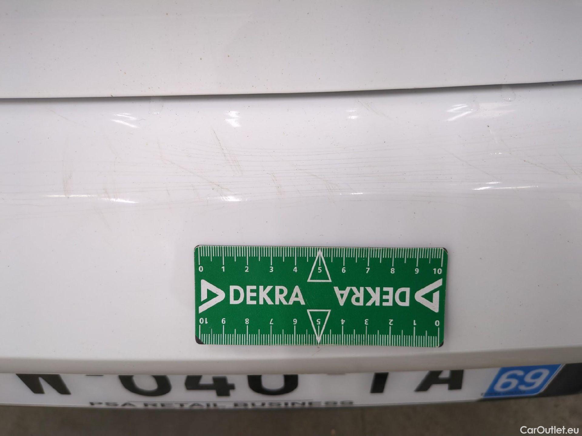  Peugeot  208  Premium 1.5 HDi 100CV BVM6 E6d #14