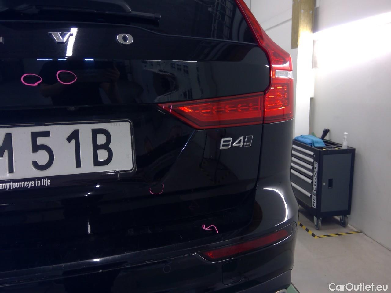  Volvo  V60  CC B4 D AWD Adv.SE Par.Aut #32
