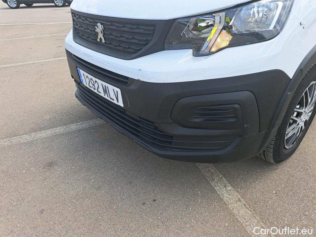  Peugeot  RIFTER PEUGEOT  / 2018 / 5P / combi Active Pack Business Std. BlueHDi 100 #30