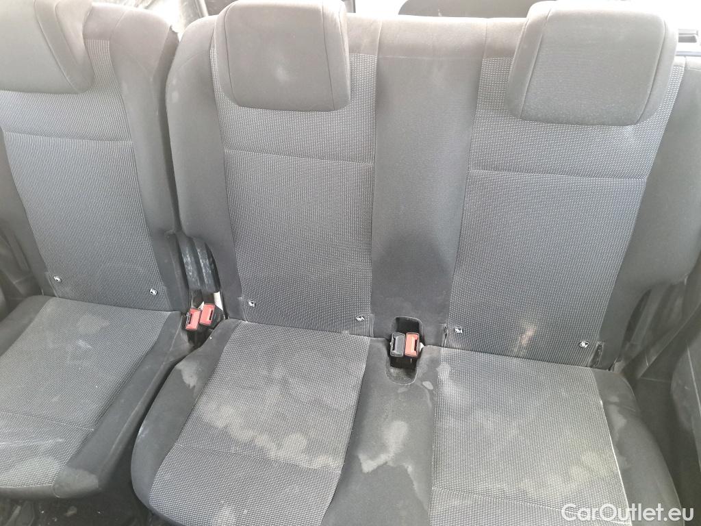  Peugeot  RIFTER PEUGEOT  / 2018 / 5P / combi Active Pack Business Std. BlueHDi 100 #29