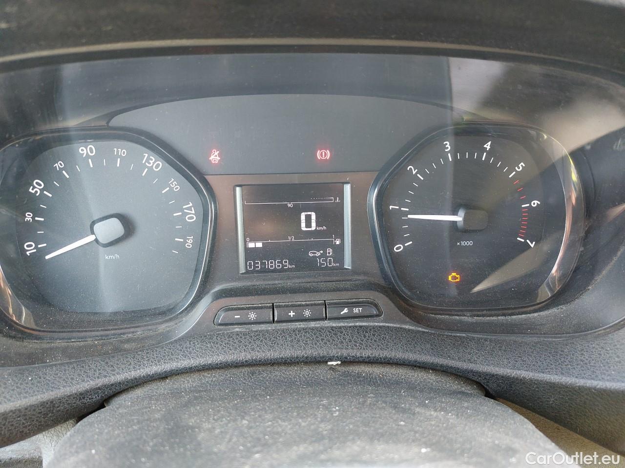  Citroen  Jumpy  Furgón Club XS 1.5 BlueHDi 120CV MT6 E6dT #3