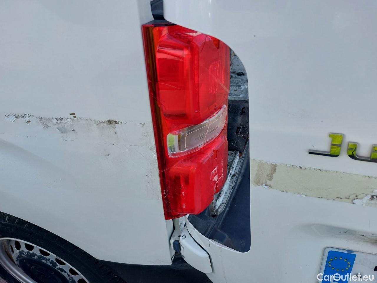  Citroen  Jumpy  Furgón Club XS 1.5 BlueHDi 120CV MT6 E6dT #23