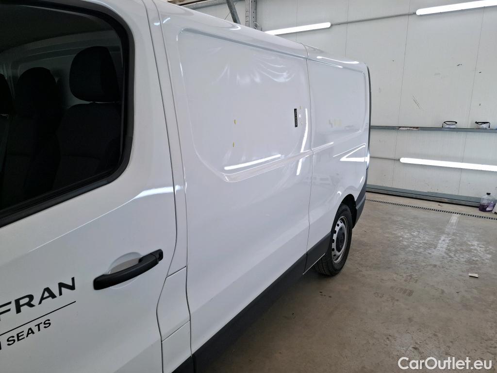  Renault  Trafic  III Fourgon L2H1 3T Confort 2.0 dCi 130CV BVM6 E6d #10