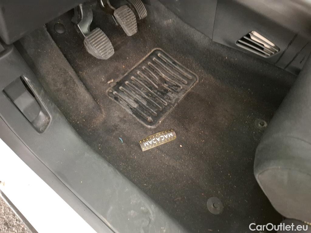  Citroen  C3 CITROEN  Société / 2020 / 5P / Berline / VU BlueHDi 100 SandS BVM6 Feel Nav #15