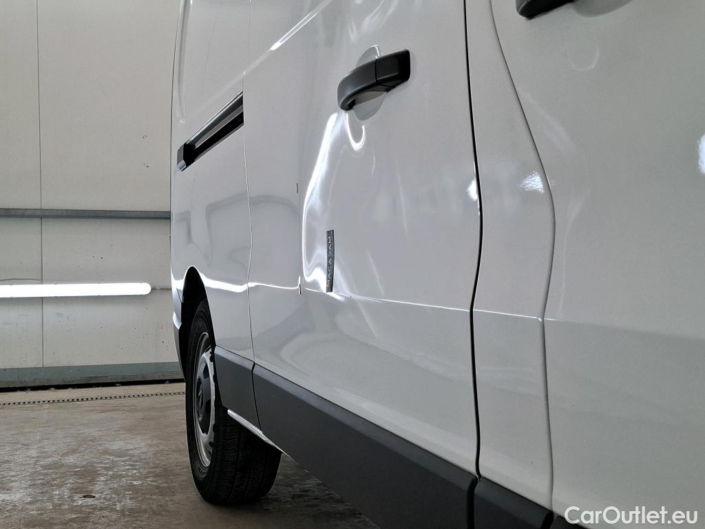  Renault  Trafic  III Fourgon L2H1 3T Confort 2.0 dCi 130CV BVM6 E6d #3