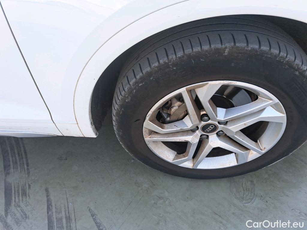  Audi  Q5  FYG 35 TDI advanced 2.0 TDI 165CV AT7 E6d #3