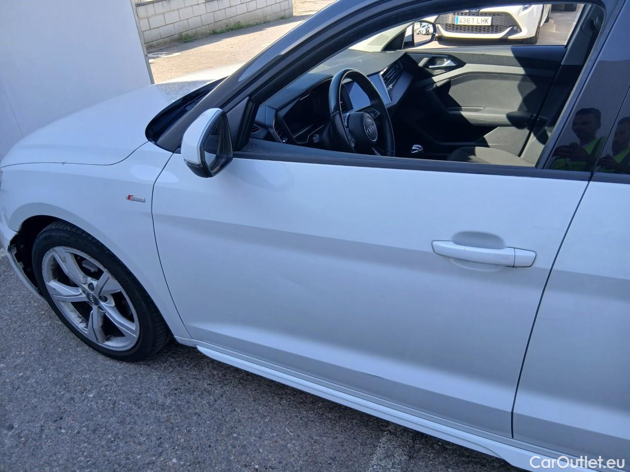  Audi  A1 Sportback AUDI A1 / 2018 / 5P / berlina con portón Sportback S line 30 TFSI 81kW (116CV) (AC) #12