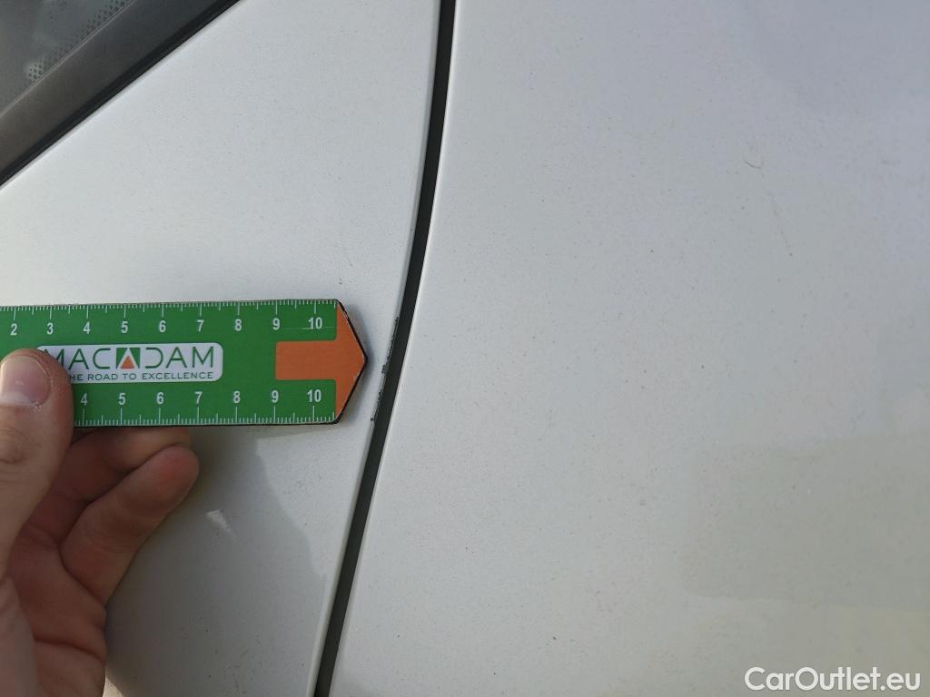  Bmw  X2 Serie  sDrive 18i Advantage 1.5 140CV AT7 E6dT #13