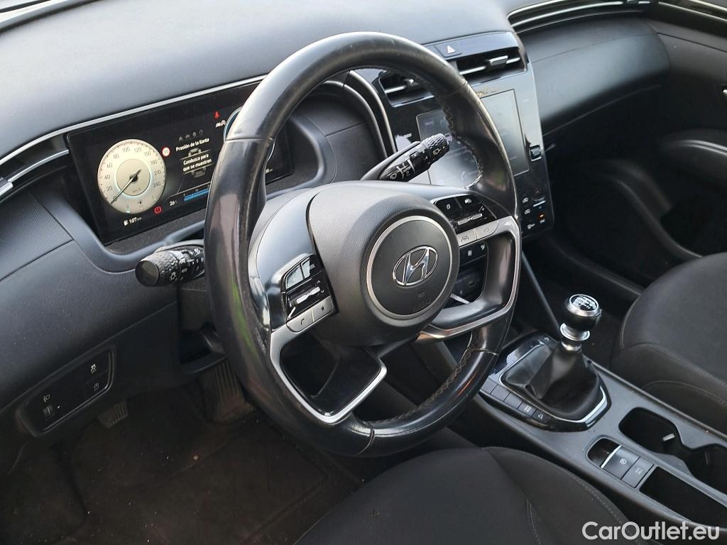 Hyundai  Tucson HYUNDAI  / 2020 / 5P / todoterreno 1.6 CRDI 85kW (115CV) Maxx #15