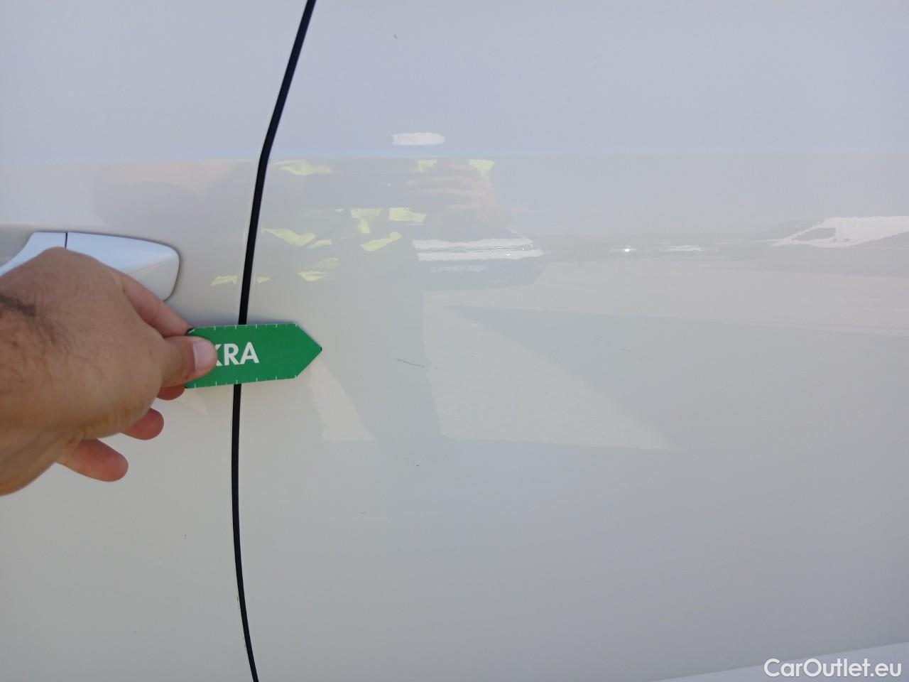  Skoda  Octavia SKODA  / 2016 / 5P / familiar Combi 1.6 TDI CR 85KW (115CV) Ambition #11