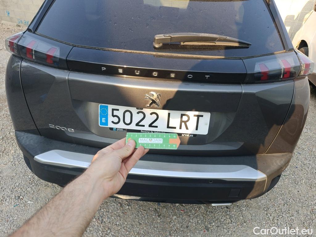  Peugeot  2008  Allure Pack 1.2 PureTech 130CV AT8 E6d #47
