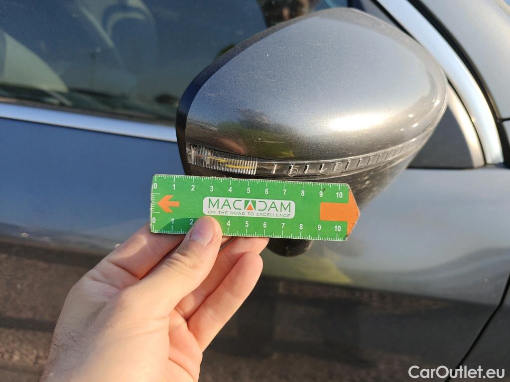  Nissan  Qashqai NISSAN  / 2017 / 5P / todoterreno dCi 150CV (110kW) N-CONNECTA #79