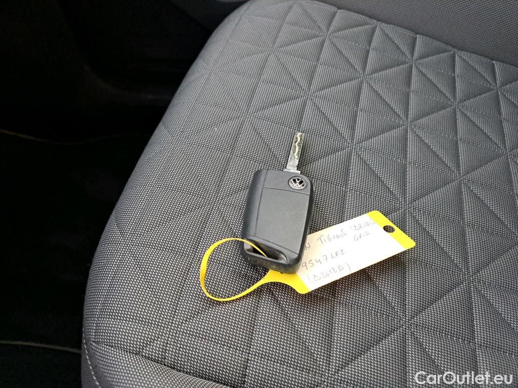  Volkswagen  Tiguan  Life 2.0 TDI 120CV MT6 E6d #2