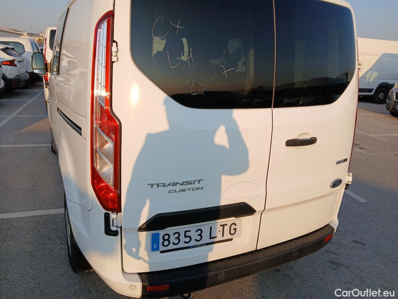  Ford  Transit  Custom Combi / Tourneo Custom 320 L1 Trend 2.0 TDCi 130CV MT6 E6dT #12