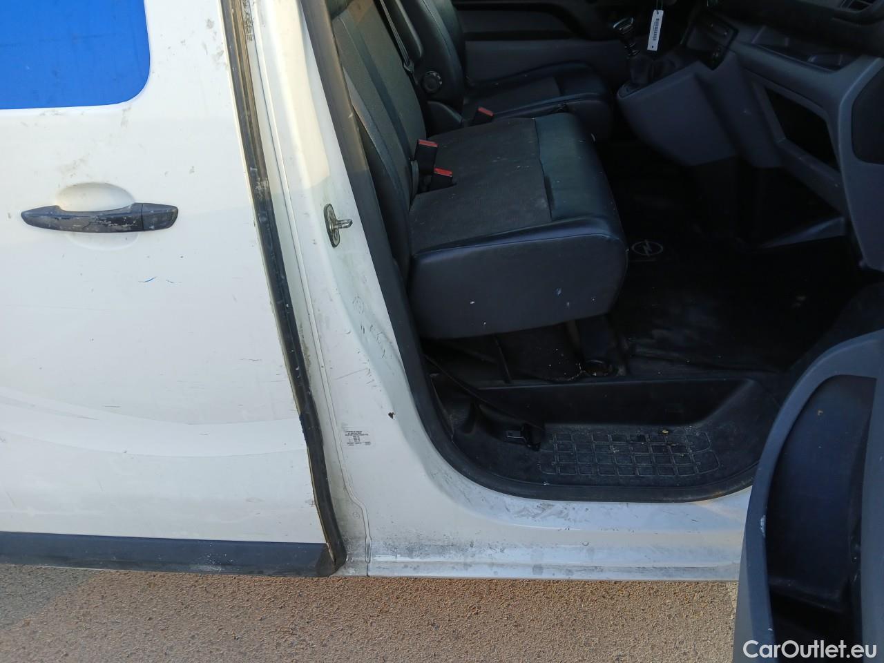  Opel  Vivaro OPEL  / 2019 / 4P / furgón 1.5 Diésel 88kW (120CV) M Std Select #12