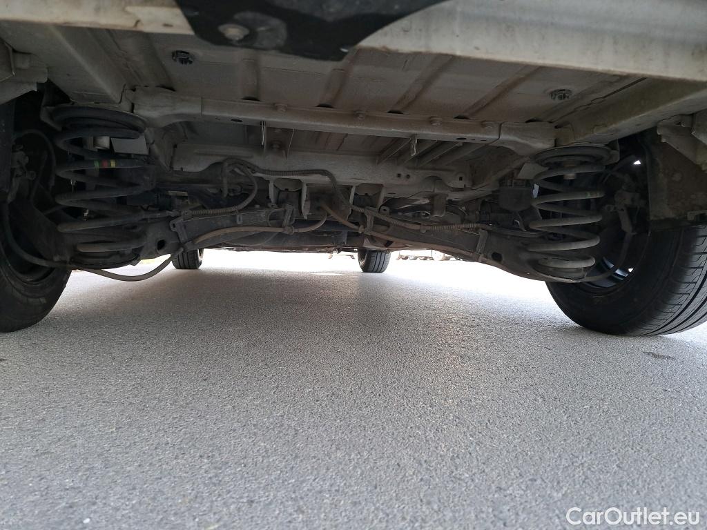  Peugeot  Expert  Combi Largo 1.5 HDI 120CV MT6 E6d #13