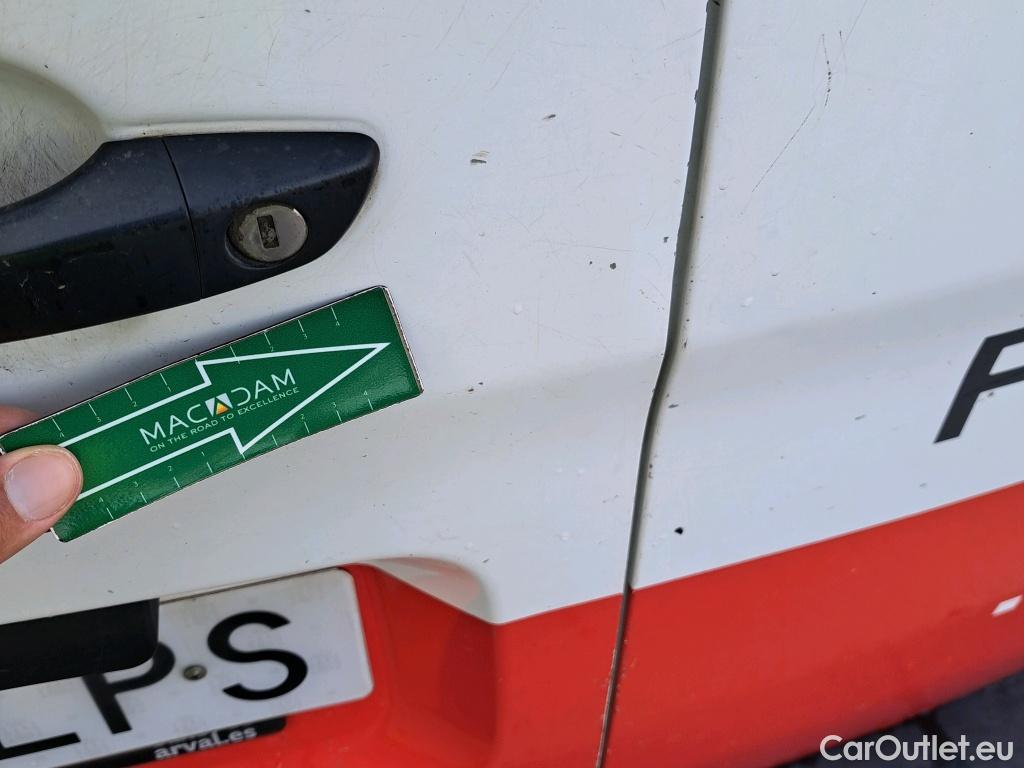  Peugeot  Expert  Combi Largo 1.5 HDI 120CV MT6 E6d #18