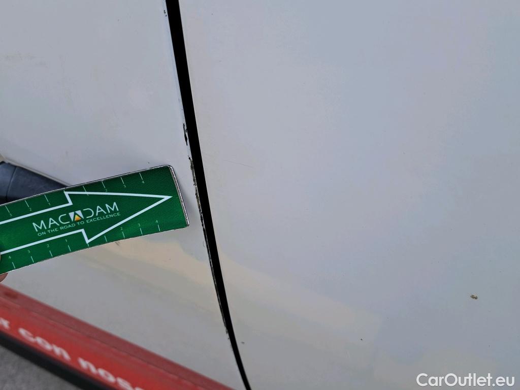  Peugeot  Expert  Combi Largo 1.5 HDI 120CV MT6 E6d #22