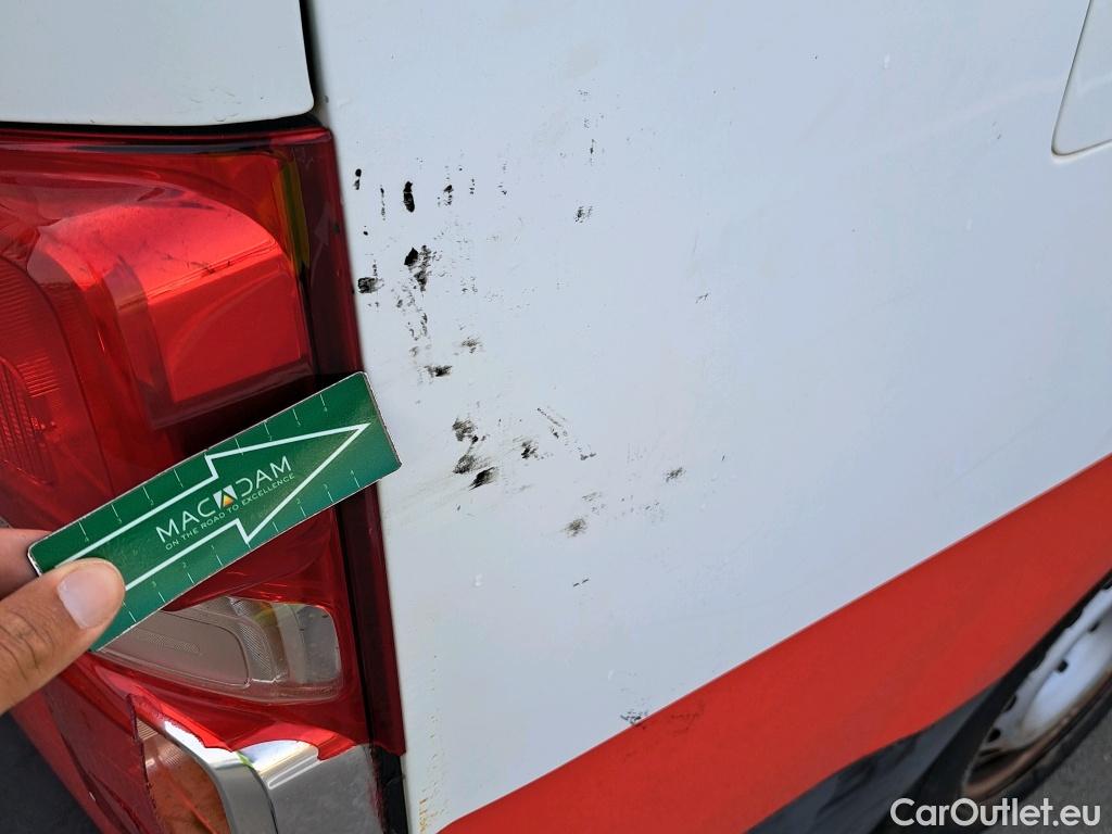  Peugeot  Expert  Combi Largo 1.5 HDI 120CV MT6 E6d #2