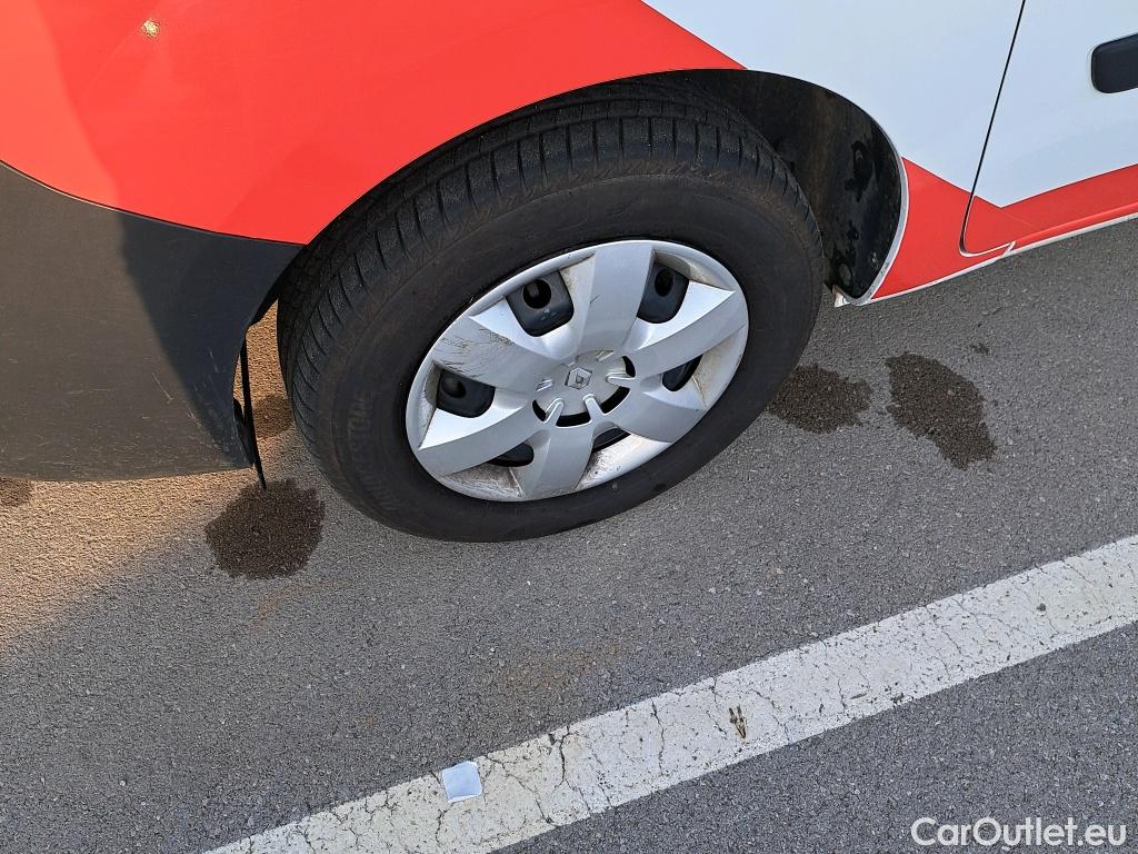  Renault  Kangoo  II Profesional 1.5 dCi 70CV MT5 E4 #24