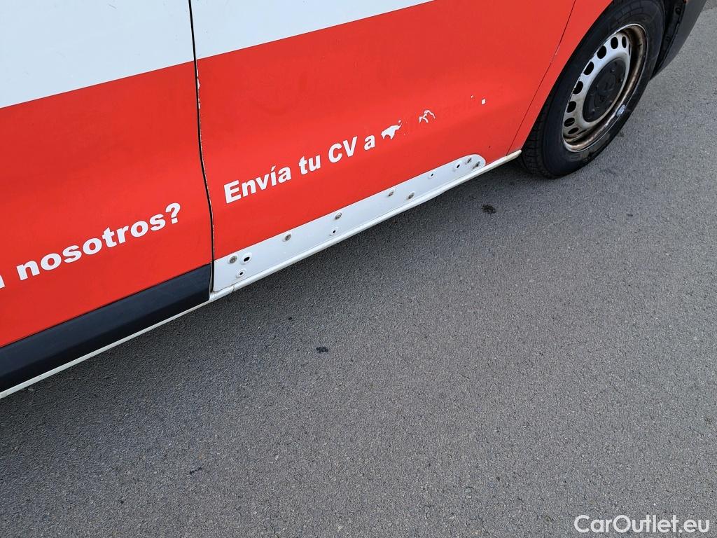  Peugeot  Expert  Combi Largo 1.5 HDI 120CV MT6 E6d #23