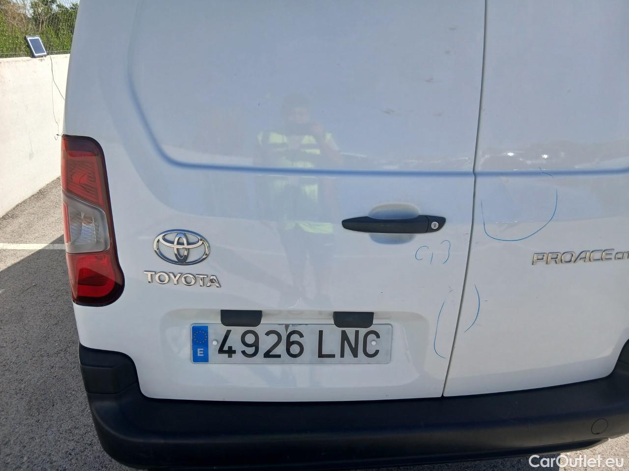 Land Rover  Discovery TOYOTA Proace City/2020/4P/furgón derivado de turismo 1.5D 75kW (100CV) GX 650kg Media #25