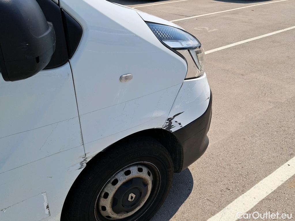  Renault  Trafic RENAULT  / 2019 / 4P / furgón Furgón 27 L1H1 Energy BluedCi 88 kW (AC) #33