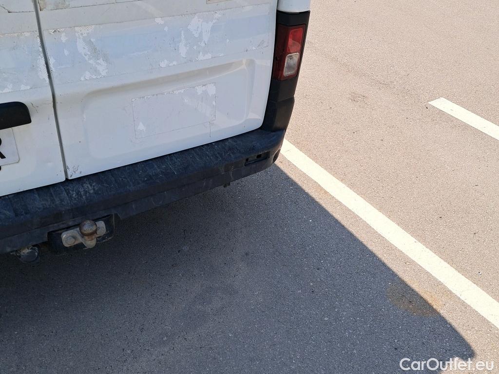  Renault  Trafic RENAULT  / 2019 / 4P / furgón Furgón 27 L1H1 Energy BluedCi 88 kW (AC) #37