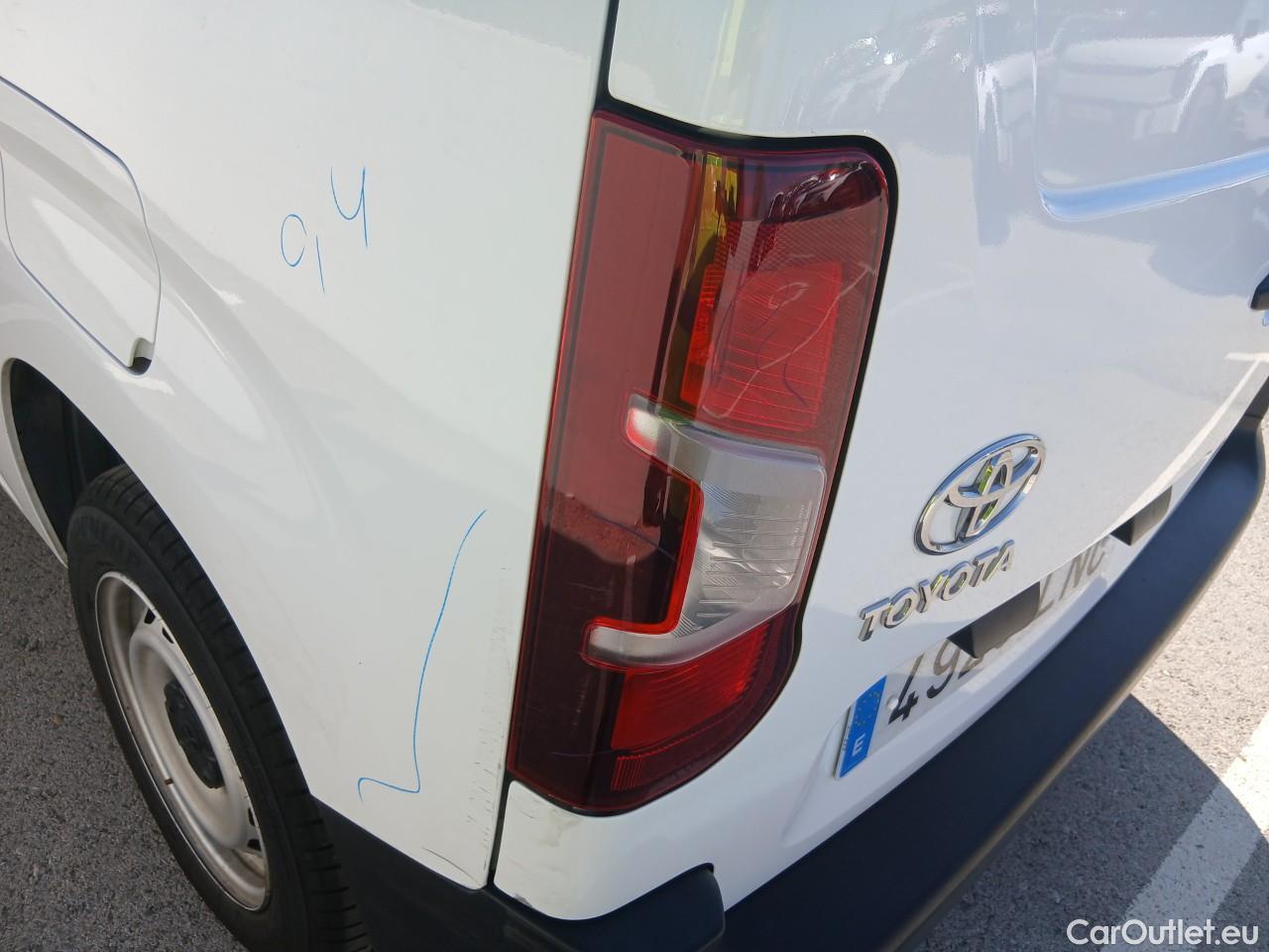  Land Rover  Discovery TOYOTA Proace City/2020/4P/furgón derivado de turismo 1.5D 75kW (100CV) GX 650kg Media #21