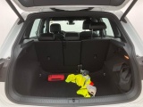  Volkswagen  Tiguan 1.5 TSI OPF DSG R-Line Automatic Petrol  80 #5