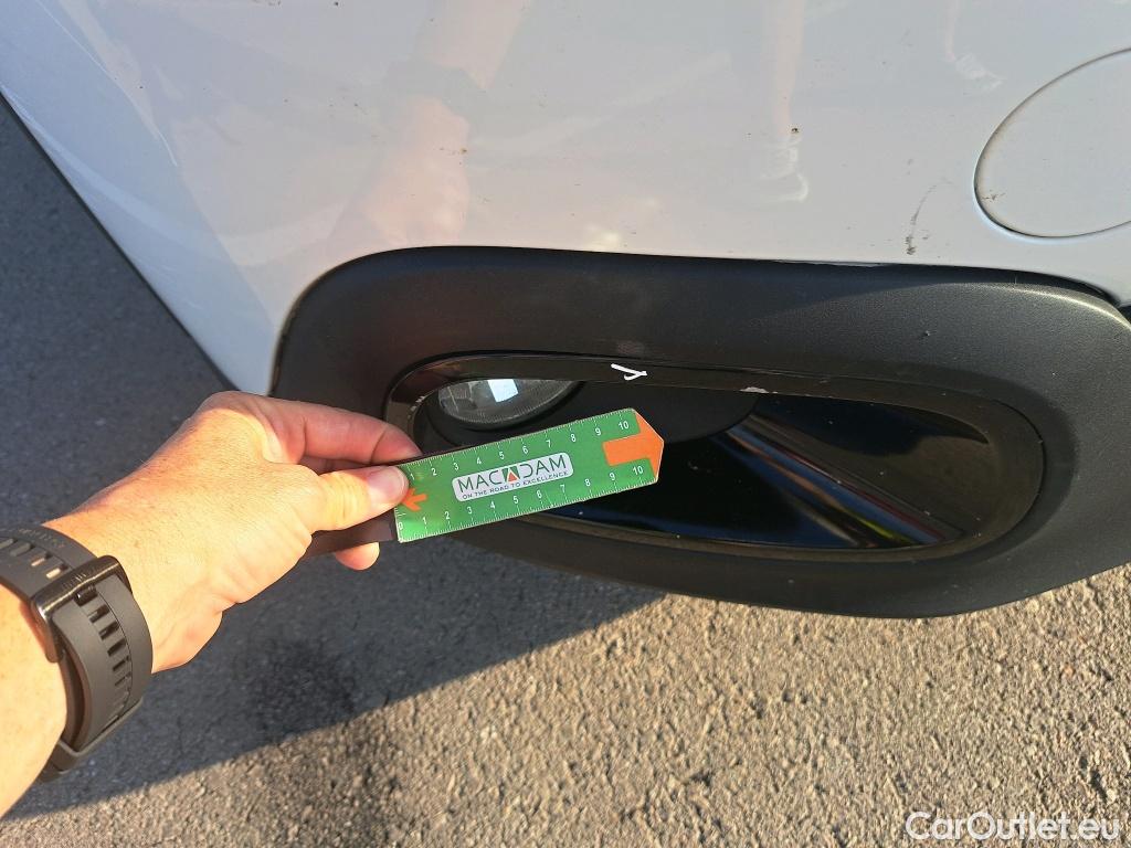  Citroen  C3  Feel 1.5 BlueHDi 100CV MT6 E6d #51