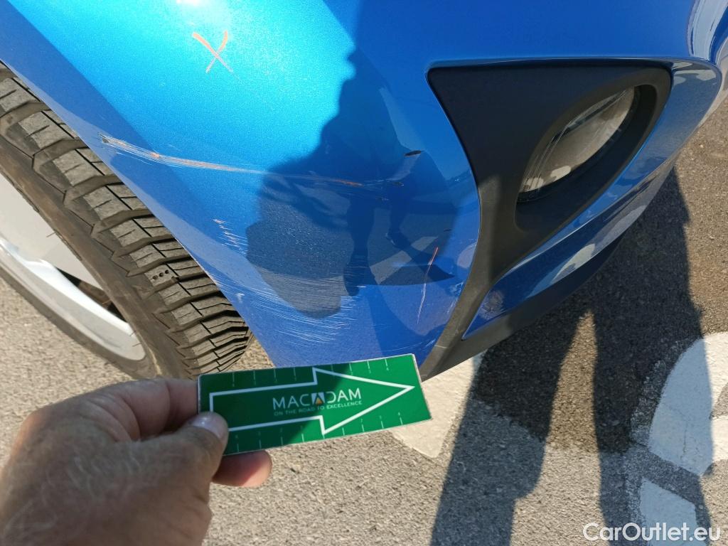  Bmw  I3  BMW 5p 1G berlina con portón 94ah #6